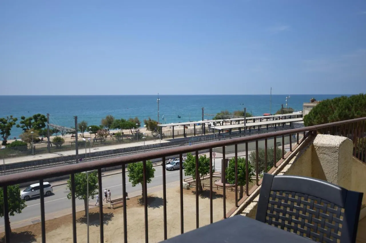 Apartment Homeholidaysrentals Lluria Pineda de Mar Spain